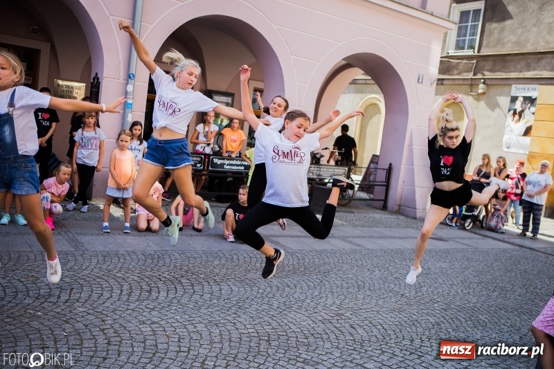 Zdjęcie w galerii na portalu naszraciborz.pl: RCK przyjmuje już zapisy na zajęcia wakacyjne  wiadomości z regionu