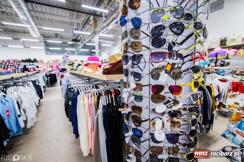 Zdjęcie w galerii na portalu naszraciborz.pl: Centrum Chińskie otwarło się dziś na nowo wiadomości z regionu