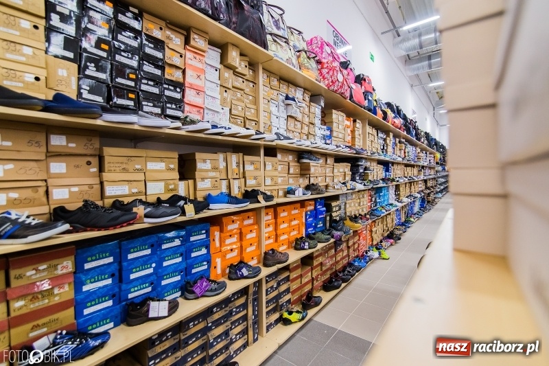 Zdjęcie w galerii na portalu naszraciborz.pl: Centrum Chińskie otwarło się dziś na nowo wiadomości z regionu