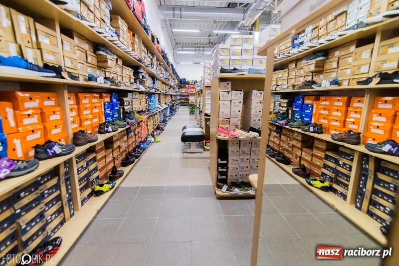 Zdjęcie w galerii na portalu naszraciborz.pl: Centrum Chińskie otwarło się dziś na nowo wiadomości z regionu