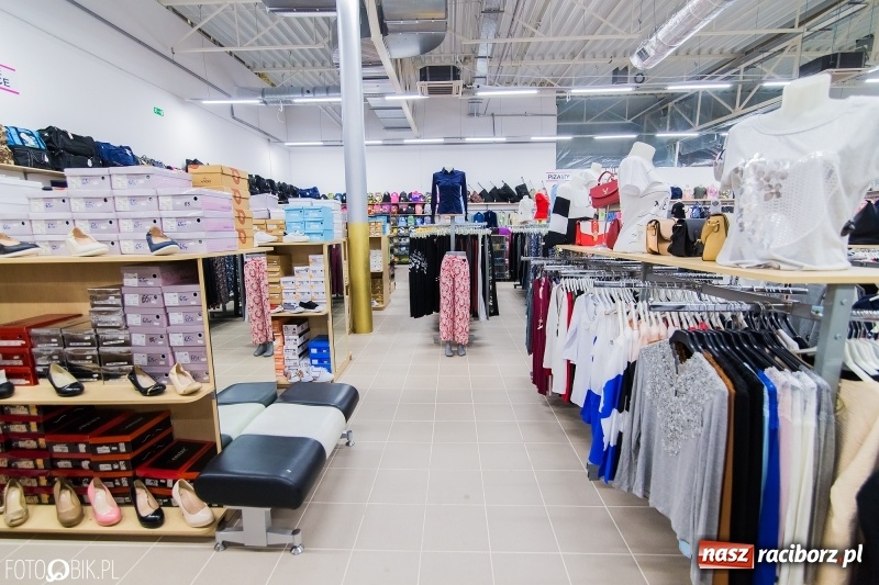 Zdjęcie w galerii na portalu naszraciborz.pl: Centrum Chińskie otwarło się dziś na nowo wiadomości z regionu