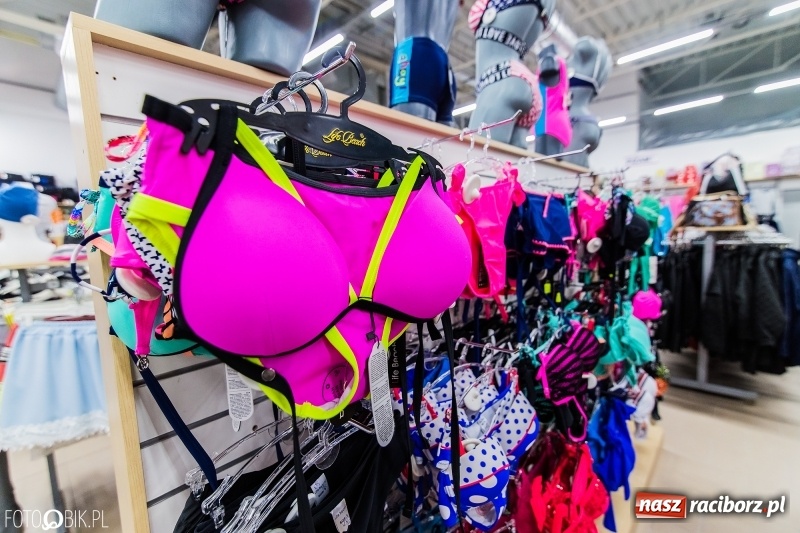 Zdjęcie w galerii na portalu naszraciborz.pl: Centrum Chińskie otwarło się dziś na nowo wiadomości z regionu