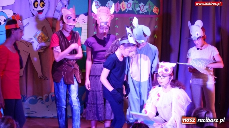 Zdjęcie w galerii na portalu naszraciborz.pl: Wielki finał wakacyjnych spotkań na co dzień i od święta w bibliotece wiadomości z regionu