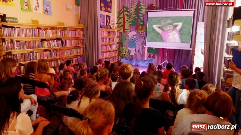Zdjęcie w galerii na portalu naszraciborz.pl: Wielki finał wakacyjnych spotkań na co dzień i od święta w bibliotece wiadomości z regionu