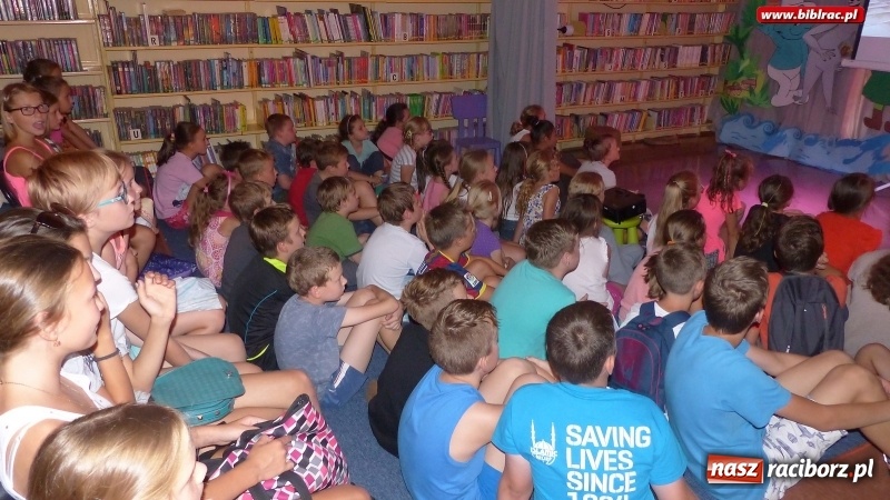 Zdjęcie w galerii na portalu naszraciborz.pl: Wielki finał wakacyjnych spotkań na co dzień i od święta w bibliotece wiadomości z regionu
