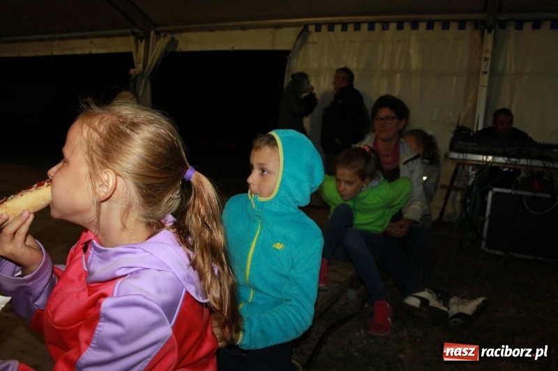 Zdjęcie w galerii na portalu naszraciborz.pl: Biesiada, tyjater i fire show na początek wojnowickich dożynek  wiadomości z regionu