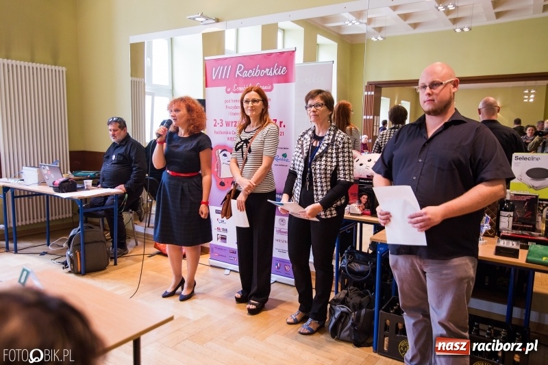 Zdjęcie w galerii na portalu naszraciborz.pl: Pojedynek na słowa w Raciborskim Centrum Kultury  wiadomości z regionu