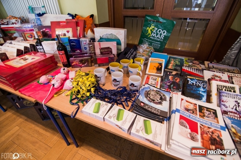 Zdjęcie w galerii na portalu naszraciborz.pl: Pojedynek na słowa w Raciborskim Centrum Kultury  wiadomości z regionu