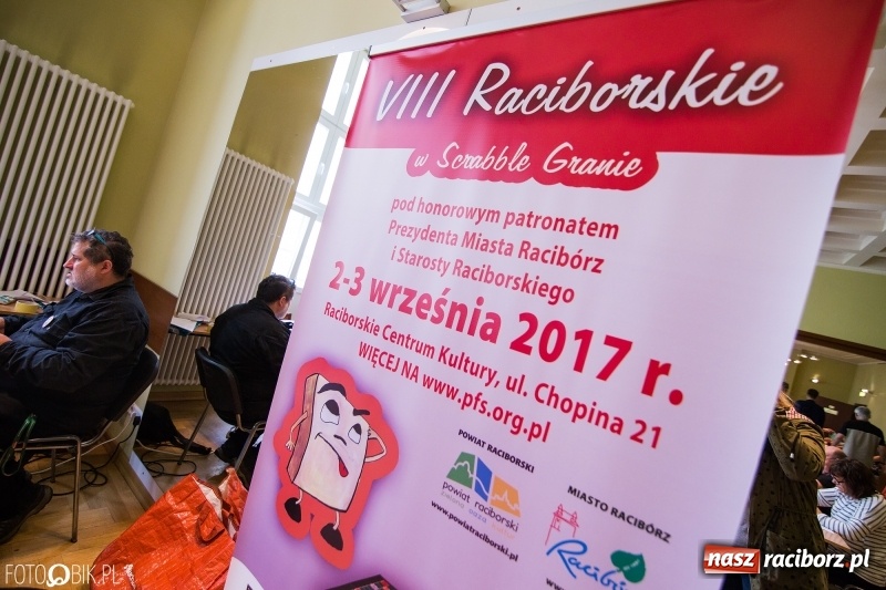 Zdjęcie w galerii na portalu naszraciborz.pl: Pojedynek na słowa w Raciborskim Centrum Kultury  wiadomości z regionu