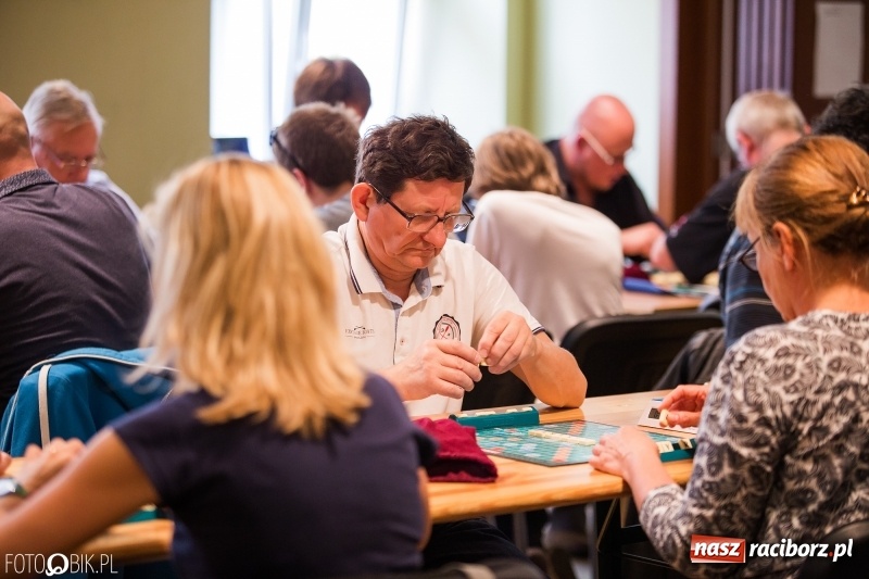 Zdjęcie w galerii na portalu naszraciborz.pl: Pojedynek na słowa w Raciborskim Centrum Kultury  wiadomości z regionu