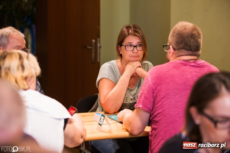 Zdjęcie w galerii na portalu naszraciborz.pl: Pojedynek na słowa w Raciborskim Centrum Kultury  wiadomości z regionu