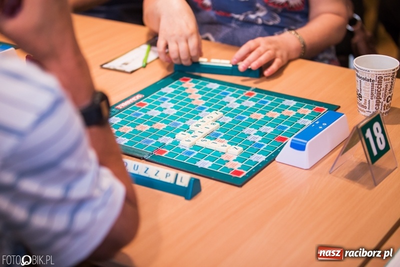 Zdjęcie w galerii na portalu naszraciborz.pl: Pojedynek na słowa w Raciborskim Centrum Kultury  wiadomości z regionu