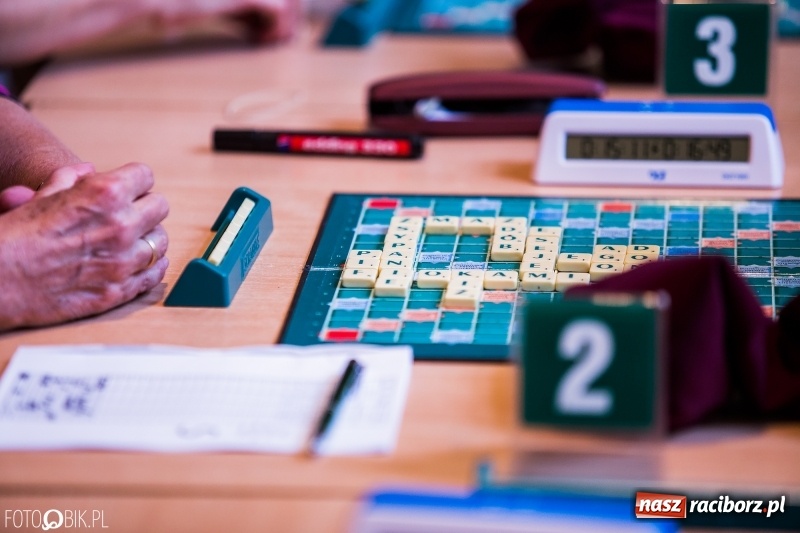 Zdjęcie w galerii na portalu naszraciborz.pl: Pojedynek na słowa w Raciborskim Centrum Kultury  wiadomości z regionu