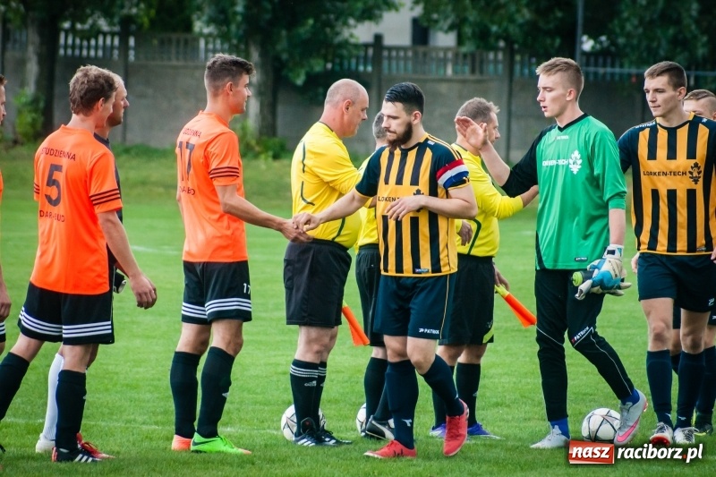 Zdjęcie w galerii na portalu naszraciborz.pl: Wymęczone zwycięstwo Studziennej w starciu z rezerwami Dębu Gaszowice wiadomości z regionu