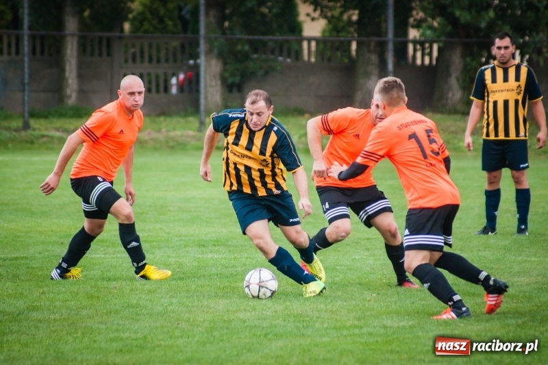 Zdjęcie w galerii na portalu naszraciborz.pl: Wymęczone zwycięstwo Studziennej w starciu z rezerwami Dębu Gaszowice wiadomości z regionu