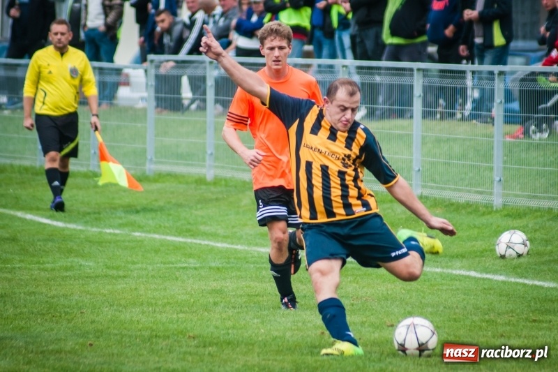 Zdjęcie w galerii na portalu naszraciborz.pl: Wymęczone zwycięstwo Studziennej w starciu z rezerwami Dębu Gaszowice wiadomości z regionu