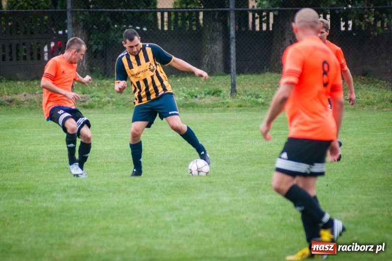 Zdjęcie w galerii na portalu naszraciborz.pl: Wymęczone zwycięstwo Studziennej w starciu z rezerwami Dębu Gaszowice wiadomości z regionu