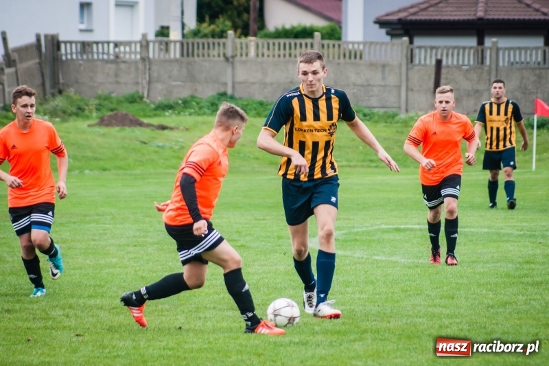 Zdjęcie w galerii na portalu naszraciborz.pl: Wymęczone zwycięstwo Studziennej w starciu z rezerwami Dębu Gaszowice wiadomości z regionu