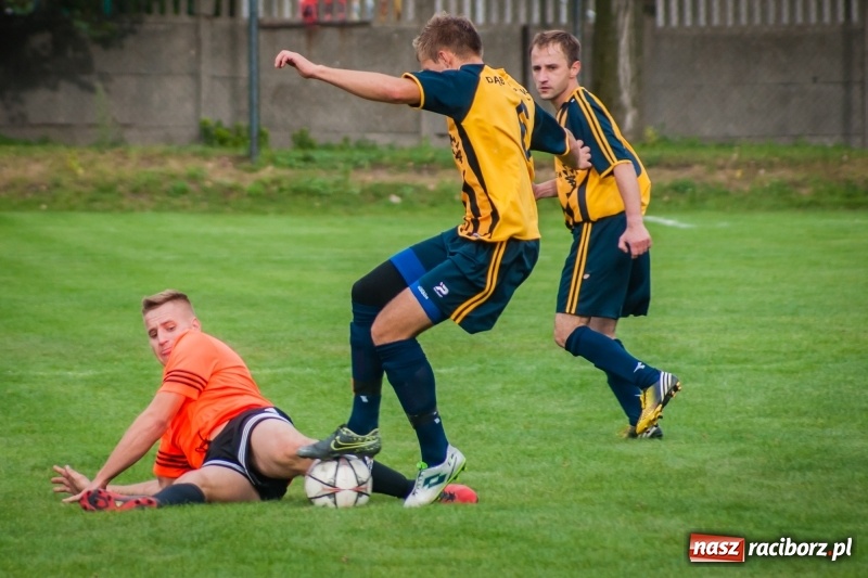 Zdjęcie w galerii na portalu naszraciborz.pl: Wymęczone zwycięstwo Studziennej w starciu z rezerwami Dębu Gaszowice wiadomości z regionu