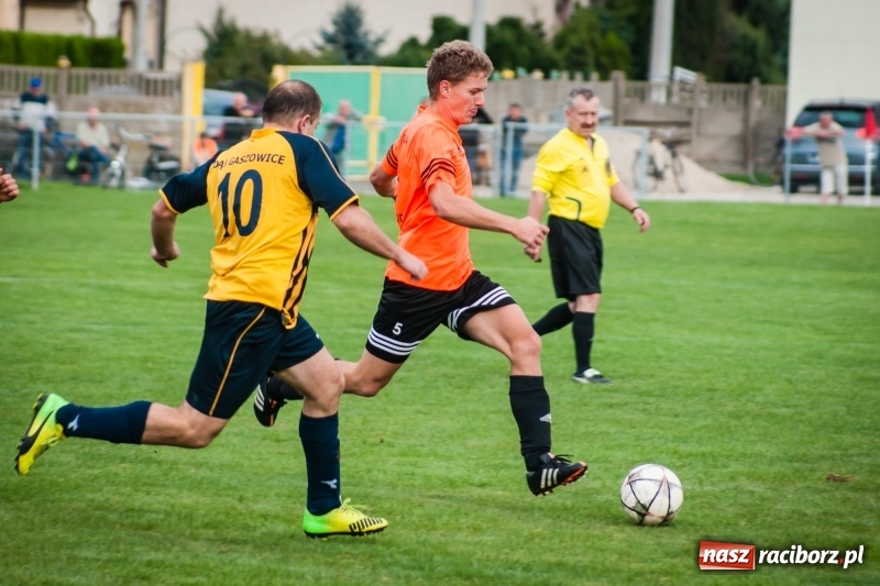 Zdjęcie w galerii na portalu naszraciborz.pl: Wymęczone zwycięstwo Studziennej w starciu z rezerwami Dębu Gaszowice wiadomości z regionu