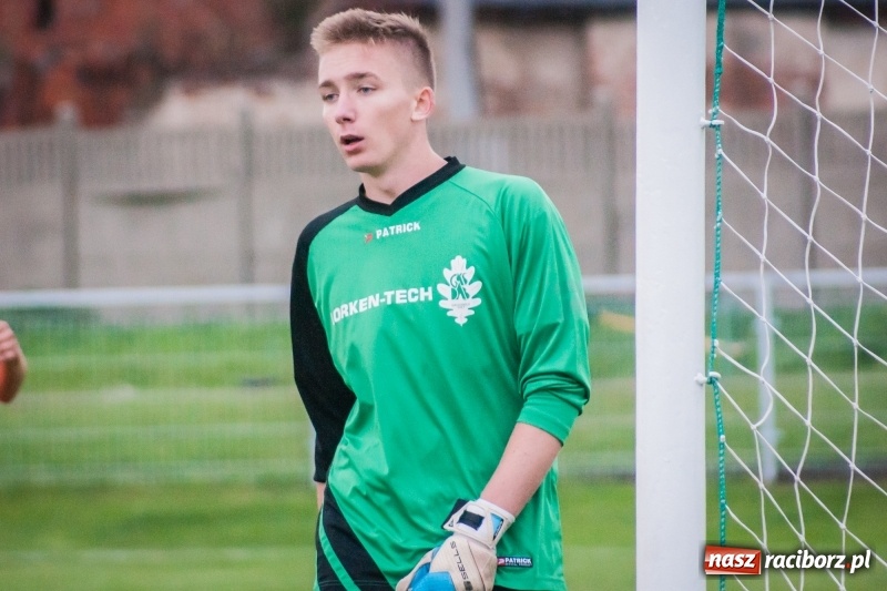 Zdjęcie w galerii na portalu naszraciborz.pl: Wymęczone zwycięstwo Studziennej w starciu z rezerwami Dębu Gaszowice wiadomości z regionu