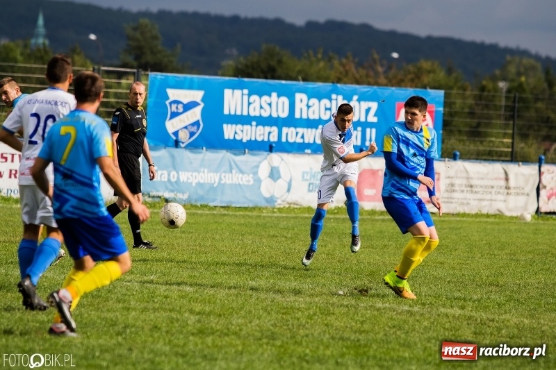 Zdjęcie w galerii na portalu naszraciborz.pl: Unia Racibórz podzieliła się punktami z Kuźnią Ustroń wiadomości z regionu
