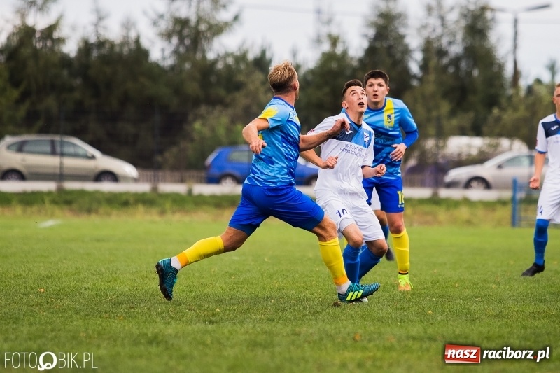 Zdjęcie w galerii na portalu naszraciborz.pl: Unia Racibórz podzieliła się punktami z Kuźnią Ustroń wiadomości z regionu