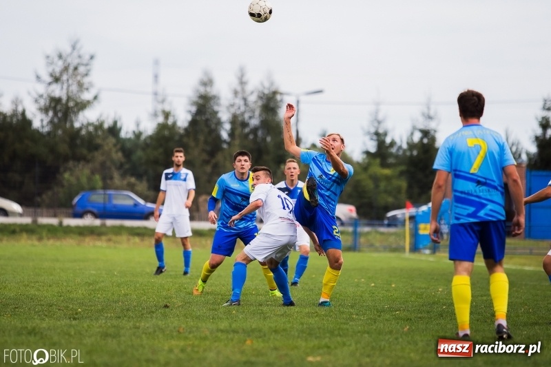 Zdjęcie w galerii na portalu naszraciborz.pl: Unia Racibórz podzieliła się punktami z Kuźnią Ustroń wiadomości z regionu