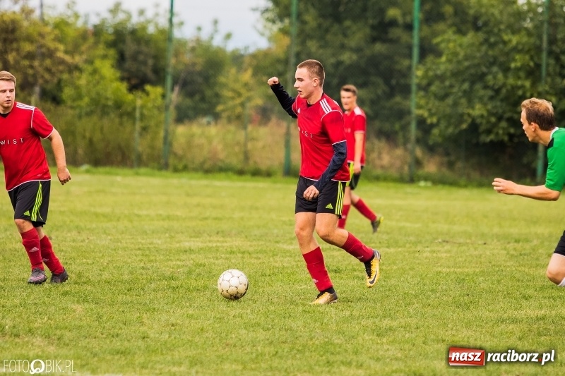 Zdjęcie w galerii na portalu naszraciborz.pl: Udana inauguracja Wichru Płonia w C klasie wiadomości z regionu