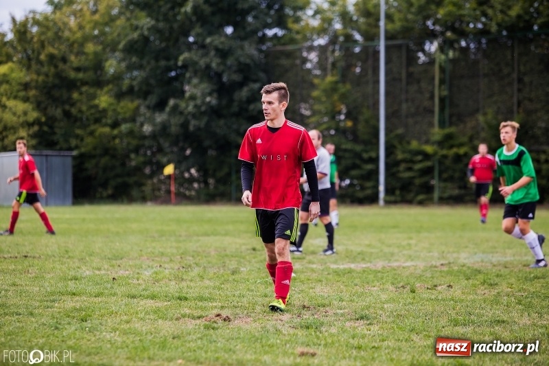 Zdjęcie w galerii na portalu naszraciborz.pl: Udana inauguracja Wichru Płonia w C klasie wiadomości z regionu