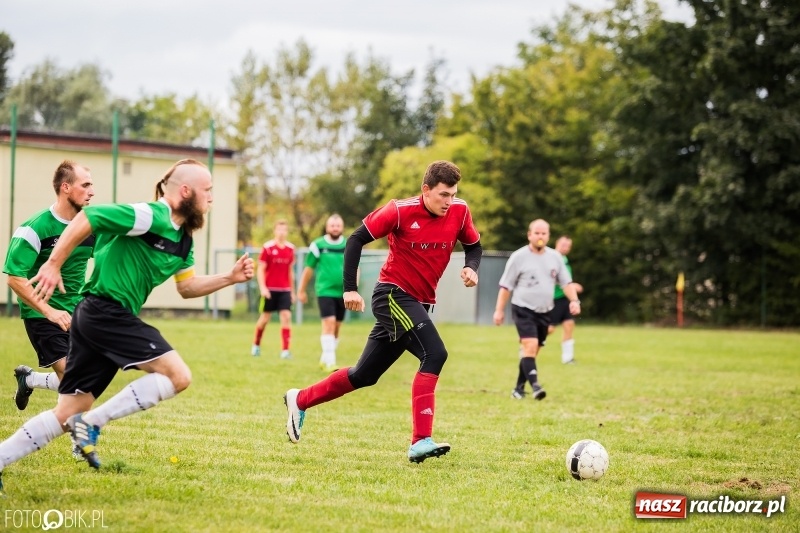 Zdjęcie w galerii na portalu naszraciborz.pl: Udana inauguracja Wichru Płonia w C klasie wiadomości z regionu