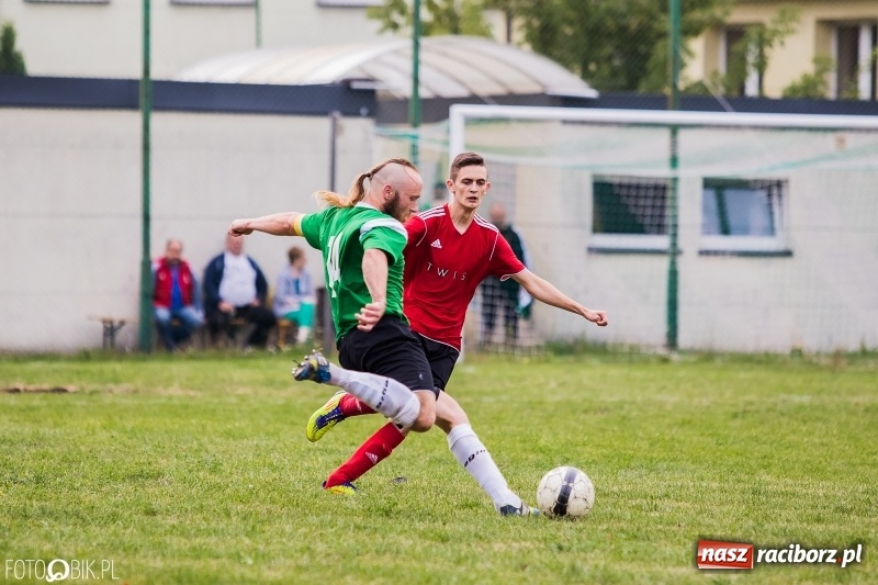 Zdjęcie w galerii na portalu naszraciborz.pl: Udana inauguracja Wichru Płonia w C klasie wiadomości z regionu