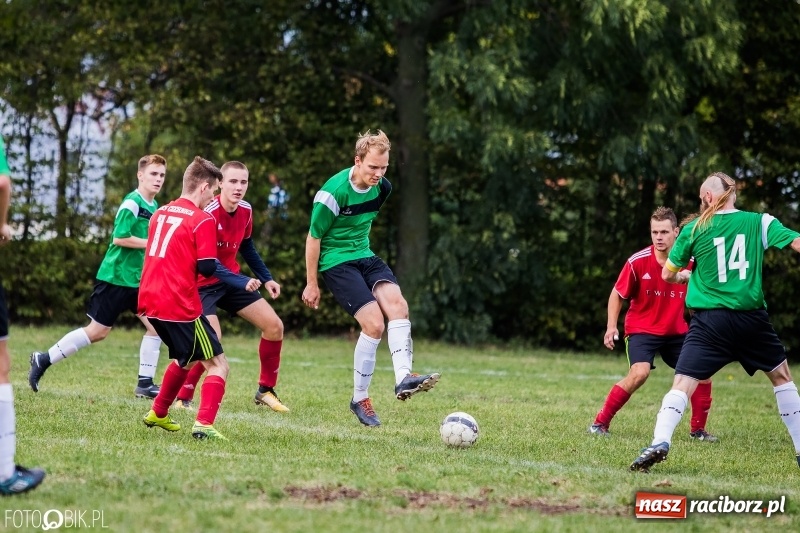 Zdjęcie w galerii na portalu naszraciborz.pl: Udana inauguracja Wichru Płonia w C klasie wiadomości z regionu