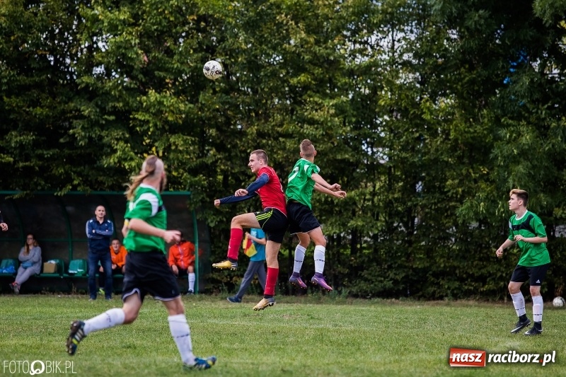 Zdjęcie w galerii na portalu naszraciborz.pl: Udana inauguracja Wichru Płonia w C klasie wiadomości z regionu