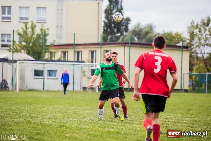 Zdjęcie w galerii na portalu naszraciborz.pl: Udana inauguracja Wichru Płonia w C klasie wiadomości z regionu