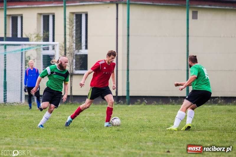 Zdjęcie w galerii na portalu naszraciborz.pl: Udana inauguracja Wichru Płonia w C klasie wiadomości z regionu