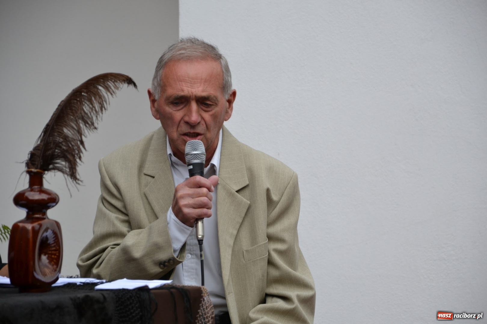 Zdjęcie w galerii na portalu naszraciborz.pl: Narodowe Czytanie na Zamku Piastowskim wiadomości z regionu