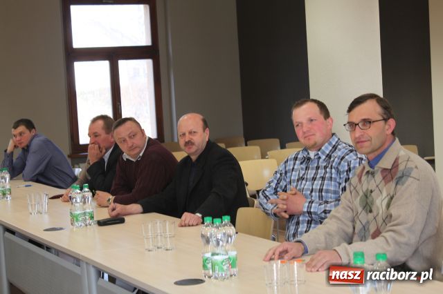 Zdjęcie w galerii na portalu naszraciborz.pl: O rolnictwie wiedzą wszystko wiadomości z regionu