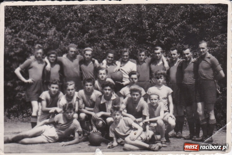 Zdjęcie w galerii na portalu naszraciborz.pl: Wojnowice i Cyprzanów Mistrzami Polski w Piłce Palantowej 2017 wiadomości z regionu