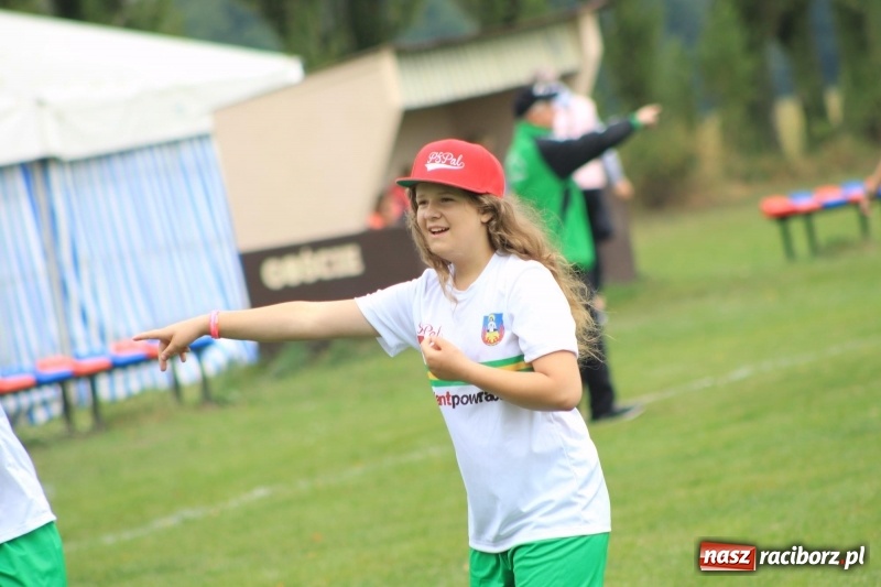 Zdjęcie w galerii na portalu naszraciborz.pl: Wojnowice i Cyprzanów Mistrzami Polski w Piłce Palantowej 2017 wiadomości z regionu