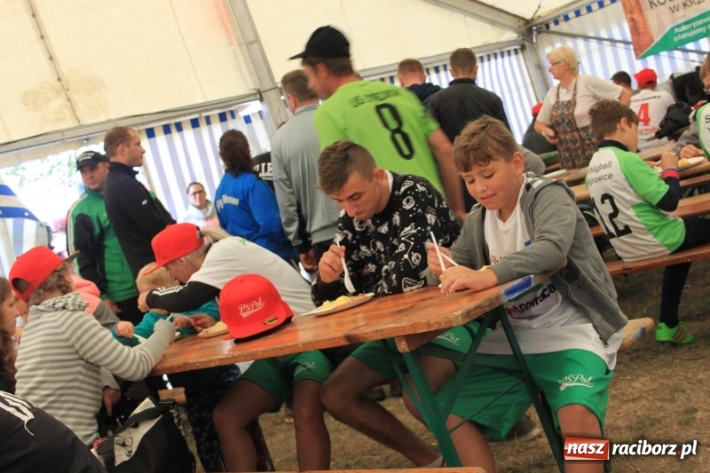 Zdjęcie w galerii na portalu naszraciborz.pl: Wojnowice i Cyprzanów Mistrzami Polski w Piłce Palantowej 2017 wiadomości z regionu