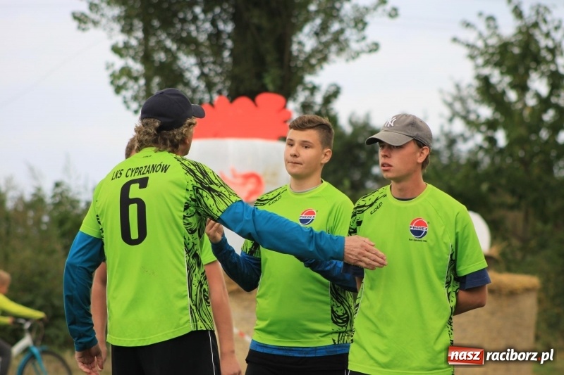 Zdjęcie w galerii na portalu naszraciborz.pl: Wojnowice i Cyprzanów Mistrzami Polski w Piłce Palantowej 2017 wiadomości z regionu