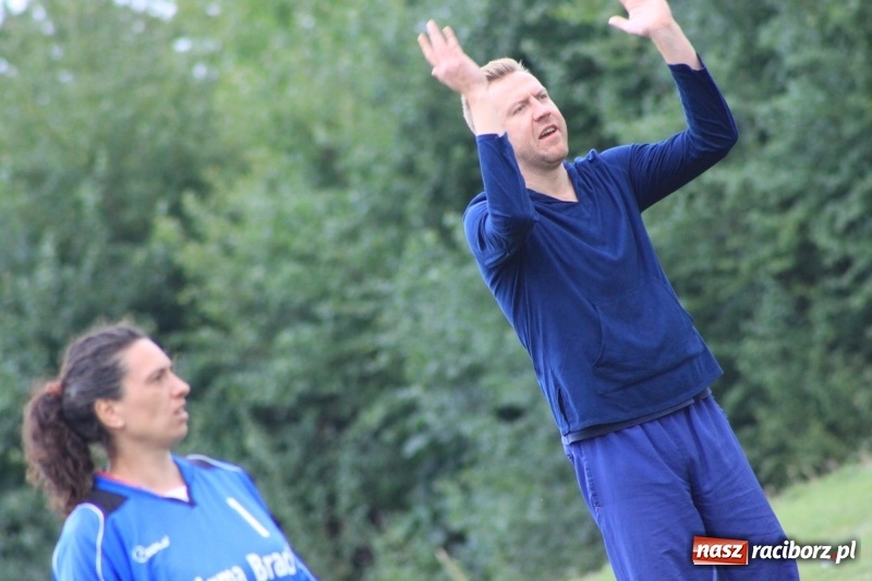 Zdjęcie w galerii na portalu naszraciborz.pl: Wojnowice i Cyprzanów Mistrzami Polski w Piłce Palantowej 2017 wiadomości z regionu