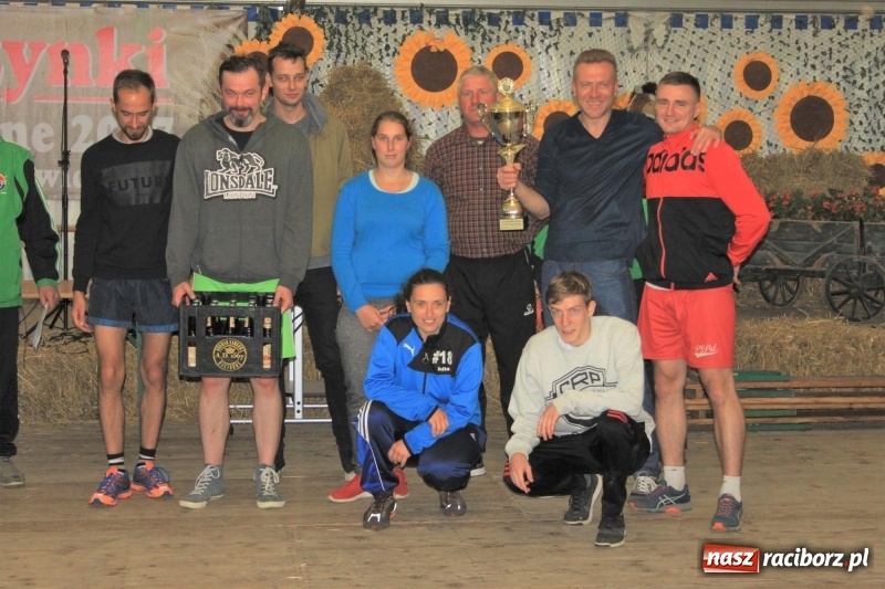 Zdjęcie w galerii na portalu naszraciborz.pl: Wojnowice i Cyprzanów Mistrzami Polski w Piłce Palantowej 2017 wiadomości z regionu