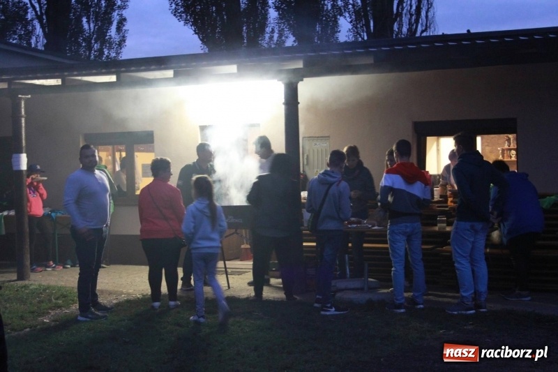 Zdjęcie w galerii na portalu naszraciborz.pl: Roztańczony drugi wieczór dożynkowy w Wojnowicach wiadomości z regionu