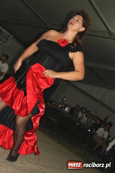 Zdjęcie w galerii na portalu naszraciborz.pl: Roztańczony drugi wieczór dożynkowy w Wojnowicach wiadomości z regionu