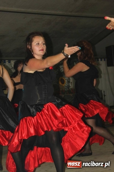 Zdjęcie w galerii na portalu naszraciborz.pl: Roztańczony drugi wieczór dożynkowy w Wojnowicach wiadomości z regionu