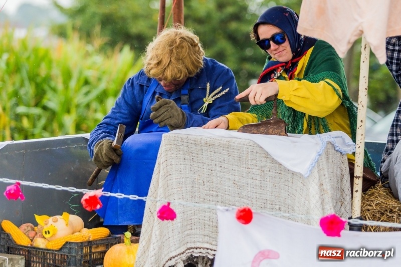 Zdjęcie w galerii na portalu naszraciborz.pl: Gminne dożynki Pietrowic Wielkich w Kornicach. Pogoda nie była łaskawa, ale humory dopisały FOTO i WIDEO wiadomości z regionu