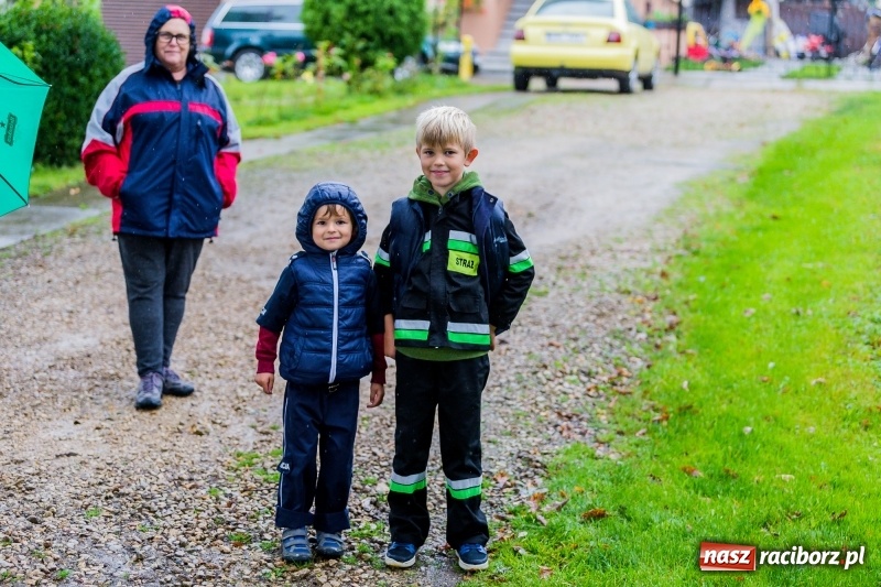 Zdjęcie w galerii na portalu naszraciborz.pl: Gminne dożynki Pietrowic Wielkich w Kornicach. Pogoda nie była łaskawa, ale humory dopisały FOTO i WIDEO wiadomości z regionu