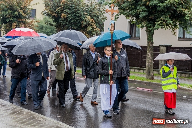 Zdjęcie w galerii na portalu naszraciborz.pl: Parafia miejska ze ślubowaną pielgrzymką do Matki Bożej wiadomości z regionu